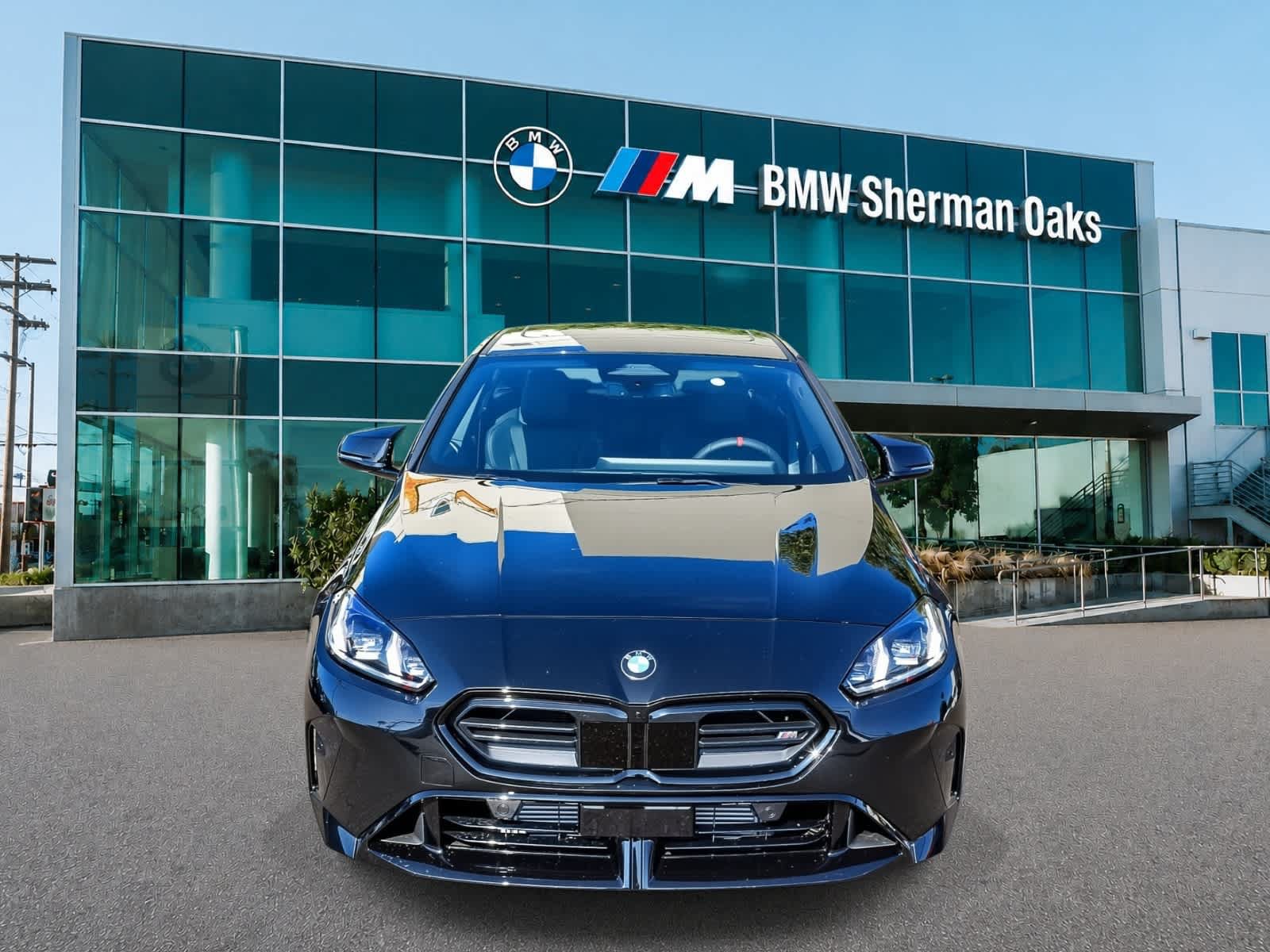 Used 2026 BMW M235i xDrive w/ Premium Package AWD/4WD image 2