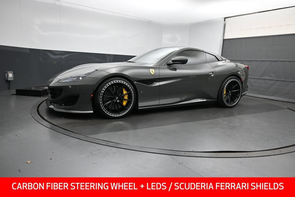 Used 2020 Ferrari Portofino RWD image 9