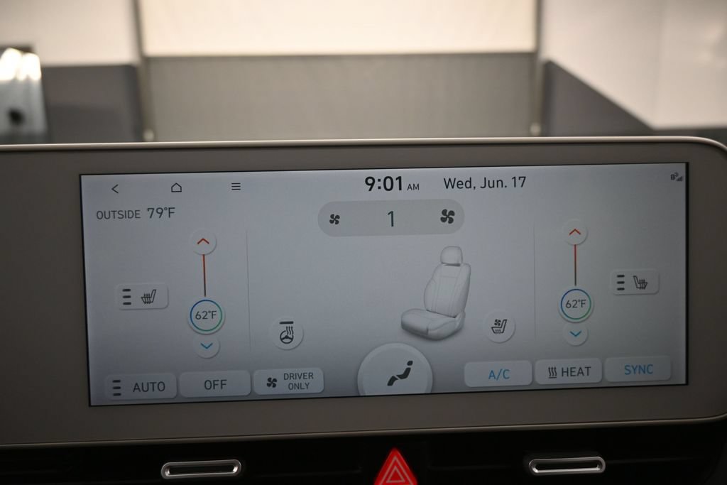 Used 2024 Hyundai Ioniq 5 SEL RWD image 16