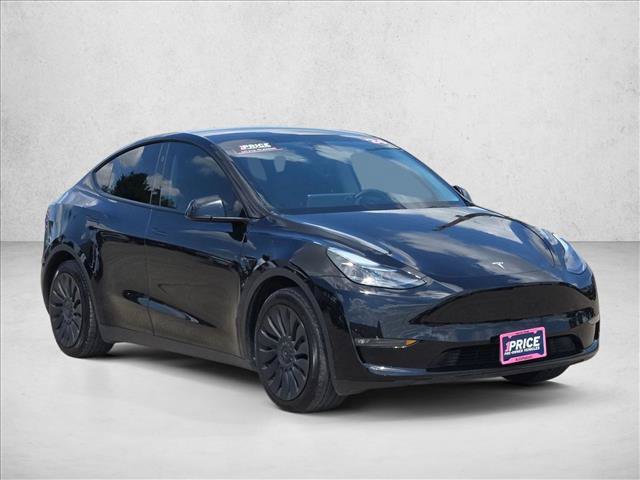 Used 2024 Tesla Model Y Long Range AWD/4WD image 3