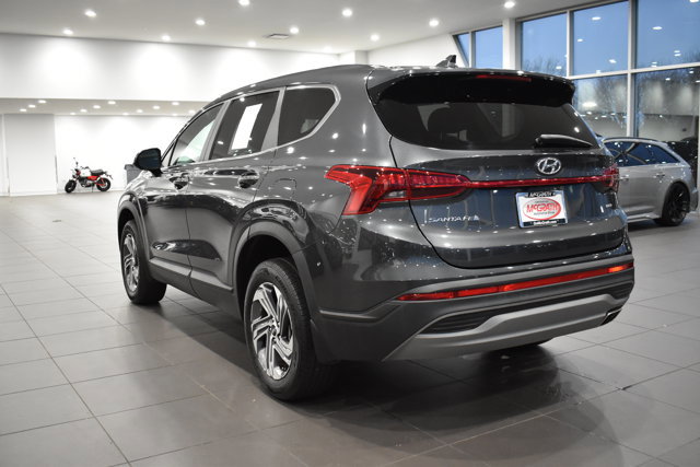Used 2023 Hyundai Santa Fe SE image 9