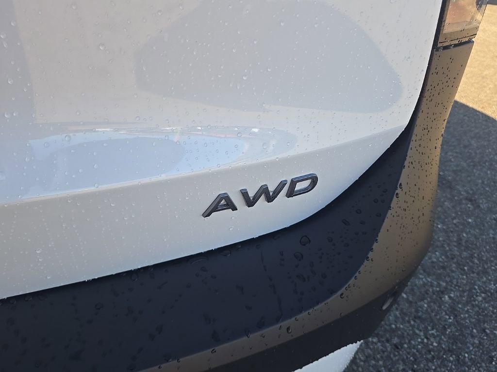 New 2026 Nissan Kicks SV w/ SV Premium Package image 31