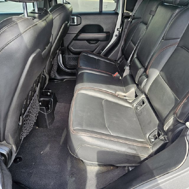 Used 2020 Jeep Gladiator Rubicon AWD/4WD image 15