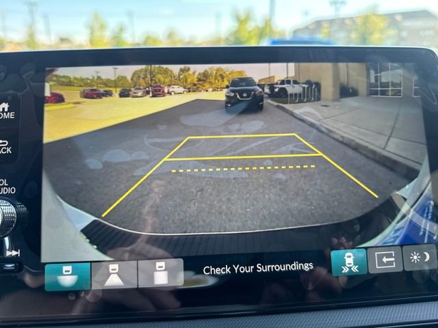 New 2026 Honda Odyssey Touring image 17