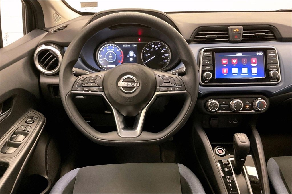 Certified 2025 Nissan Versa SV w/ Trunk Package image 4