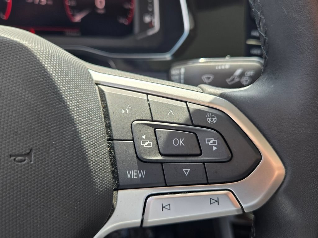 Certified 2023 Volkswagen Jetta SEL FWD image 26