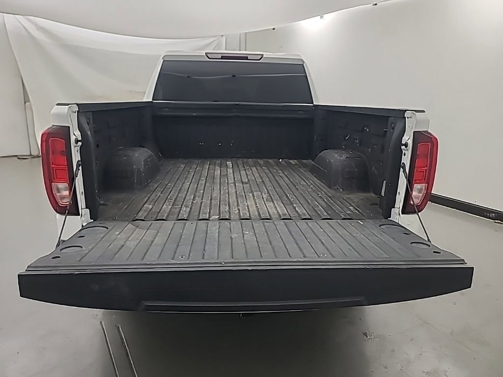 Used 2020 GMC Sierra 1500 Elevation w/ Elevation Value Package image 17