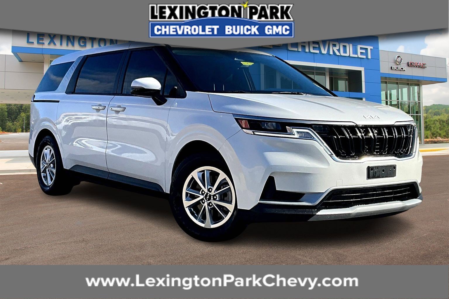 Used 2022 Kia Carnival LX