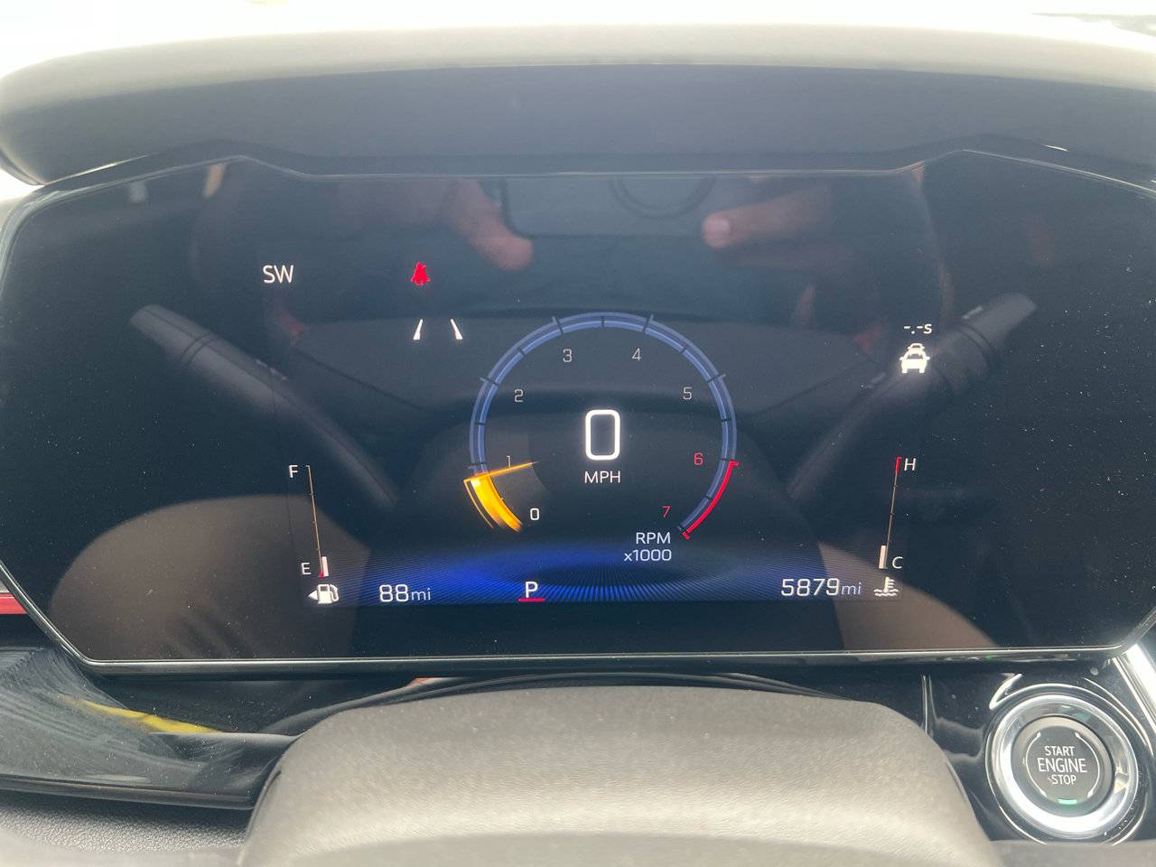 Used 2025 Chevrolet Trax RS w/ Driver Confidence Package image 30