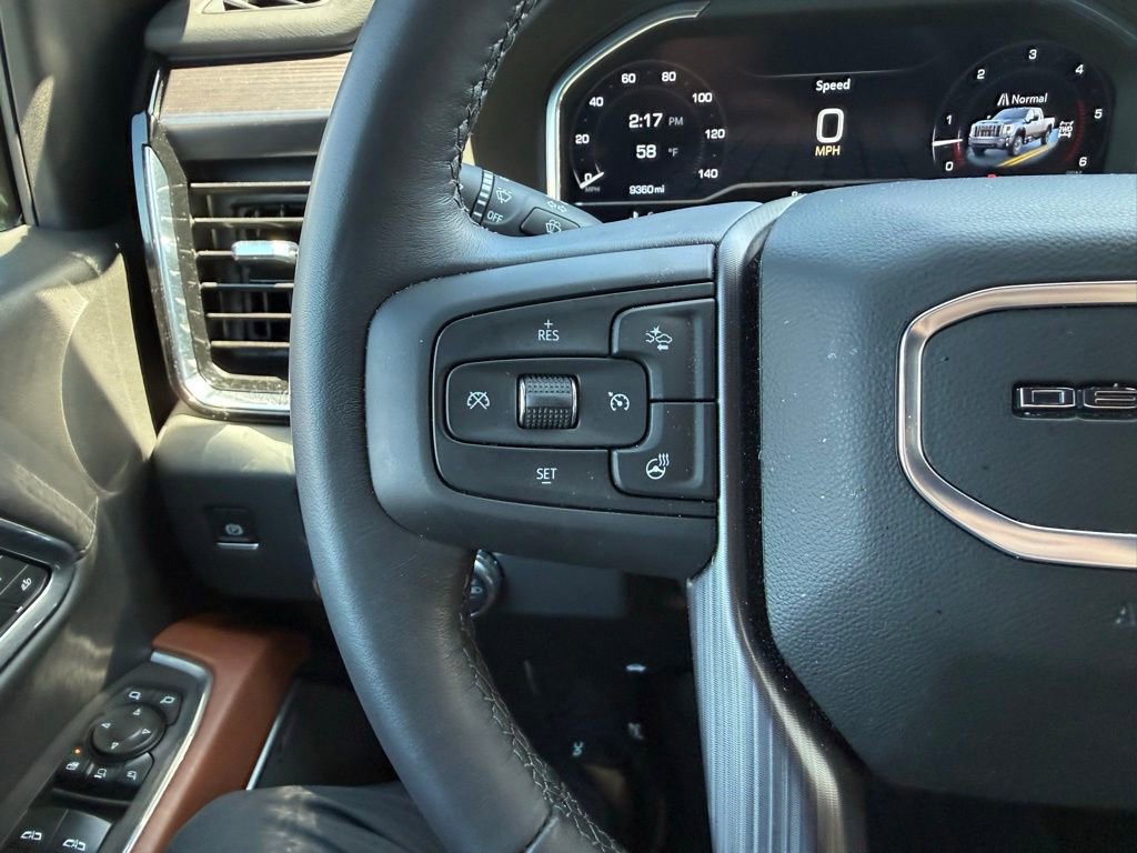 Used 2025 GMC Sierra 2500 Denali Ultimate image 40