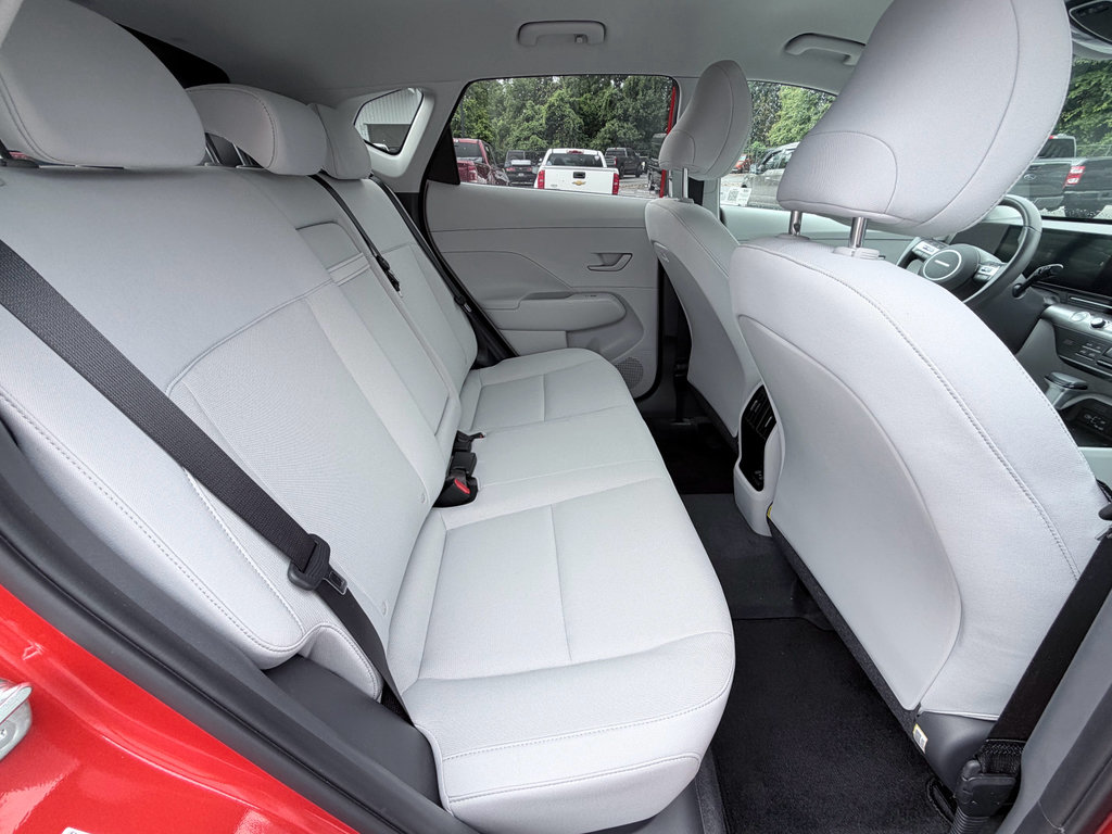 Used 2024 Hyundai Kona SEL FWD image 25