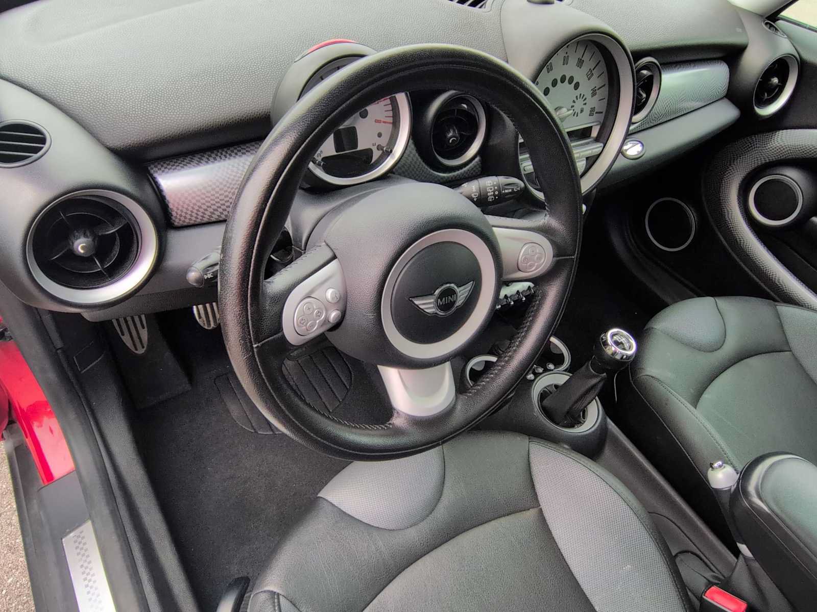 Used 2009 MINI Cooper S FWD image 10