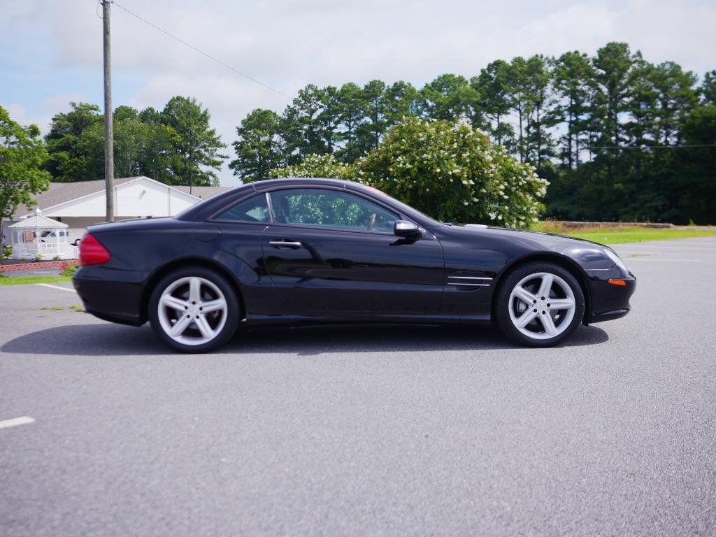 Used 2005 Mercedes-Benz SL 500 image 4
