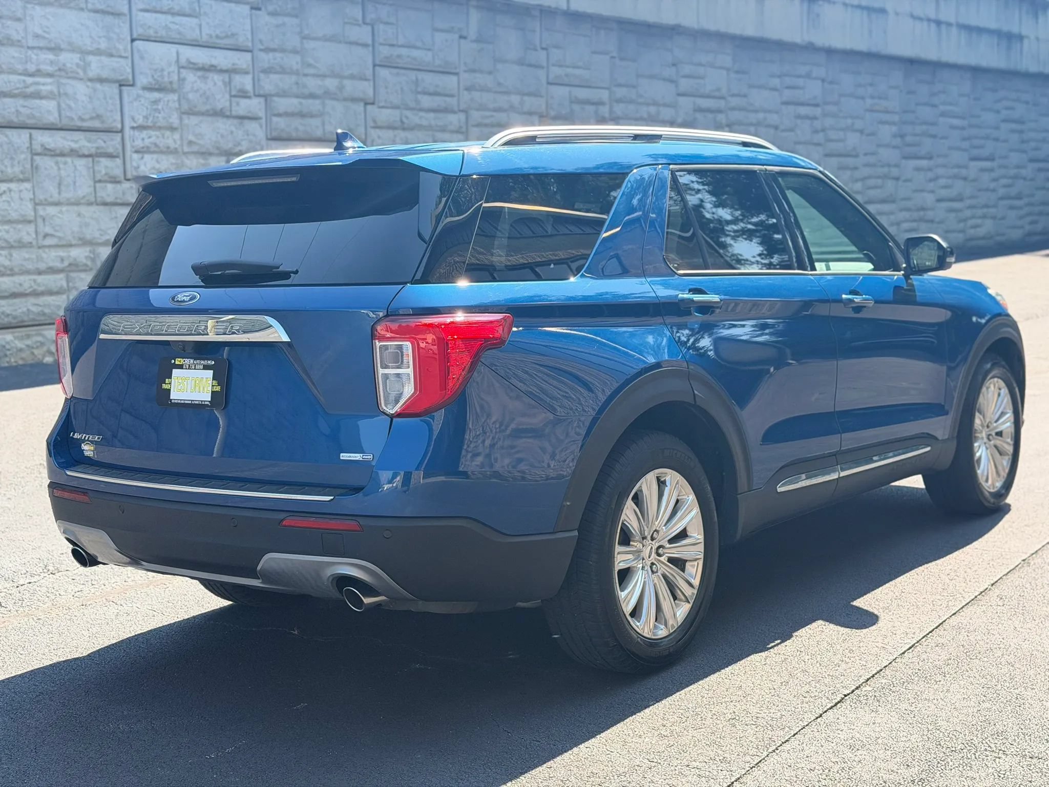 Used 2020 Ford Explorer Limited AWD/4WD image 6