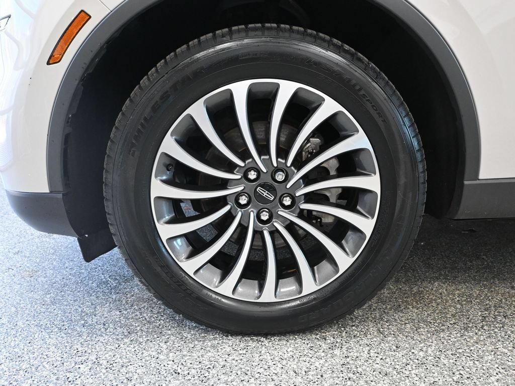Used 2023 Lincoln Aviator Reserve AWD/4WD image 14