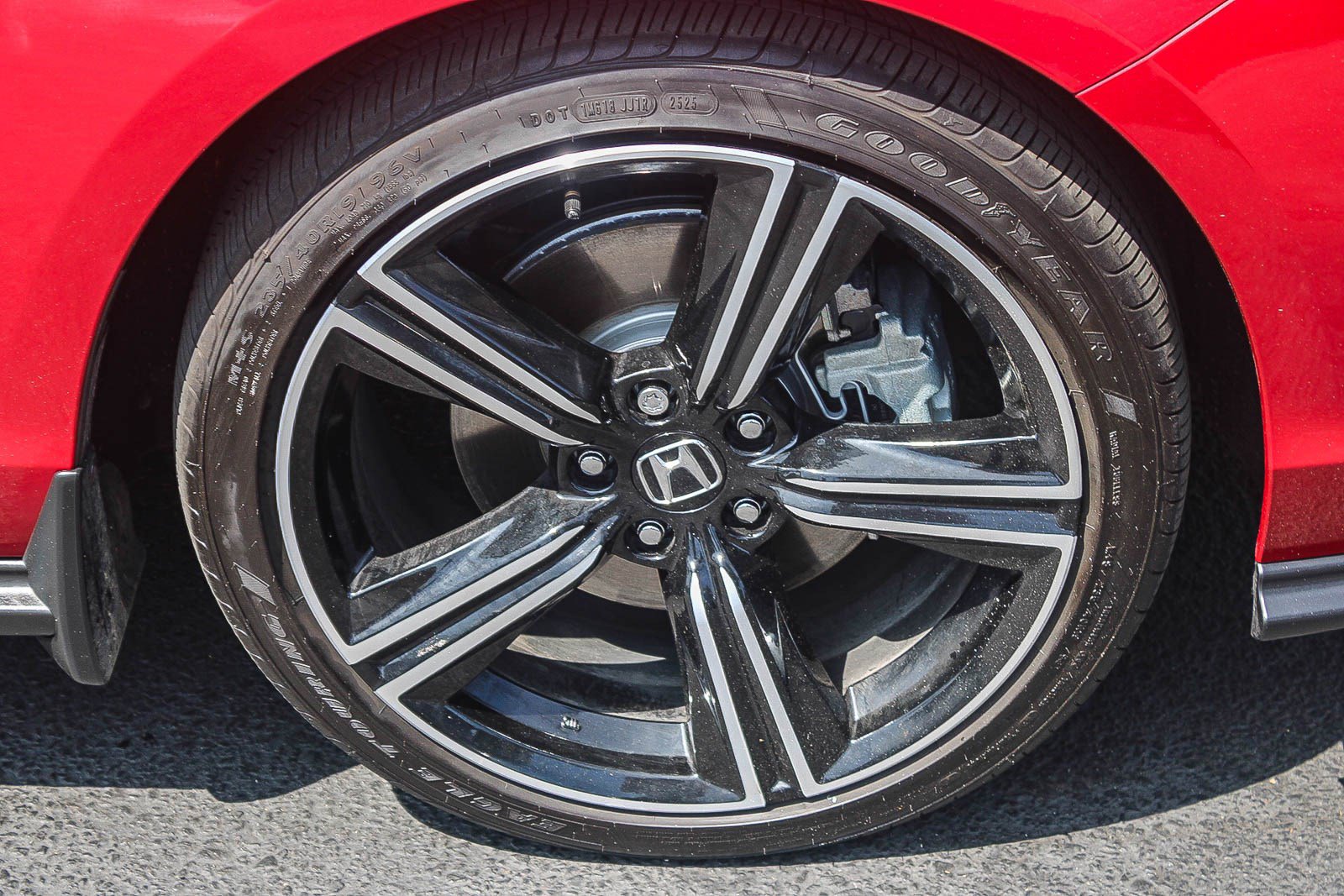 Certified 2025 Honda Accord Sport image 12