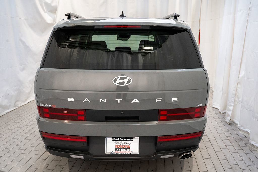 Used 2024 Hyundai Santa Fe SEL image 4