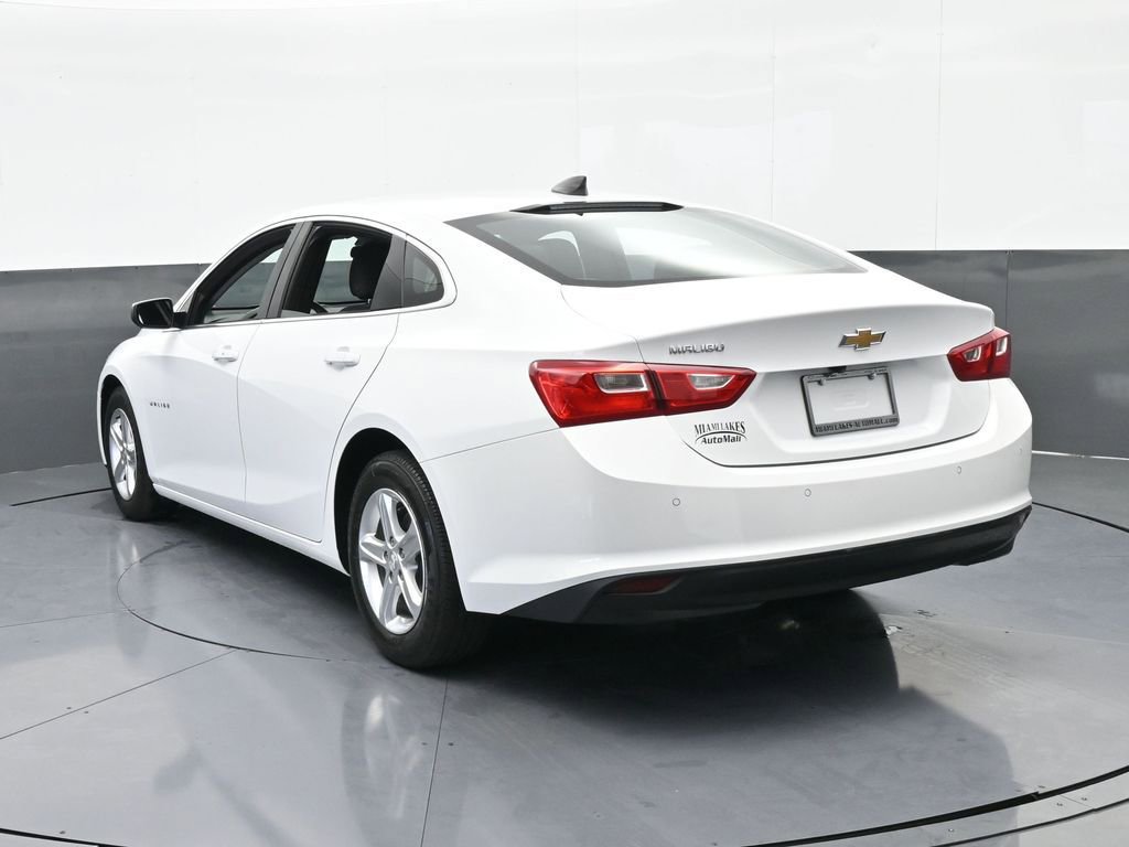 Used 2024 Chevrolet Malibu LS image 4