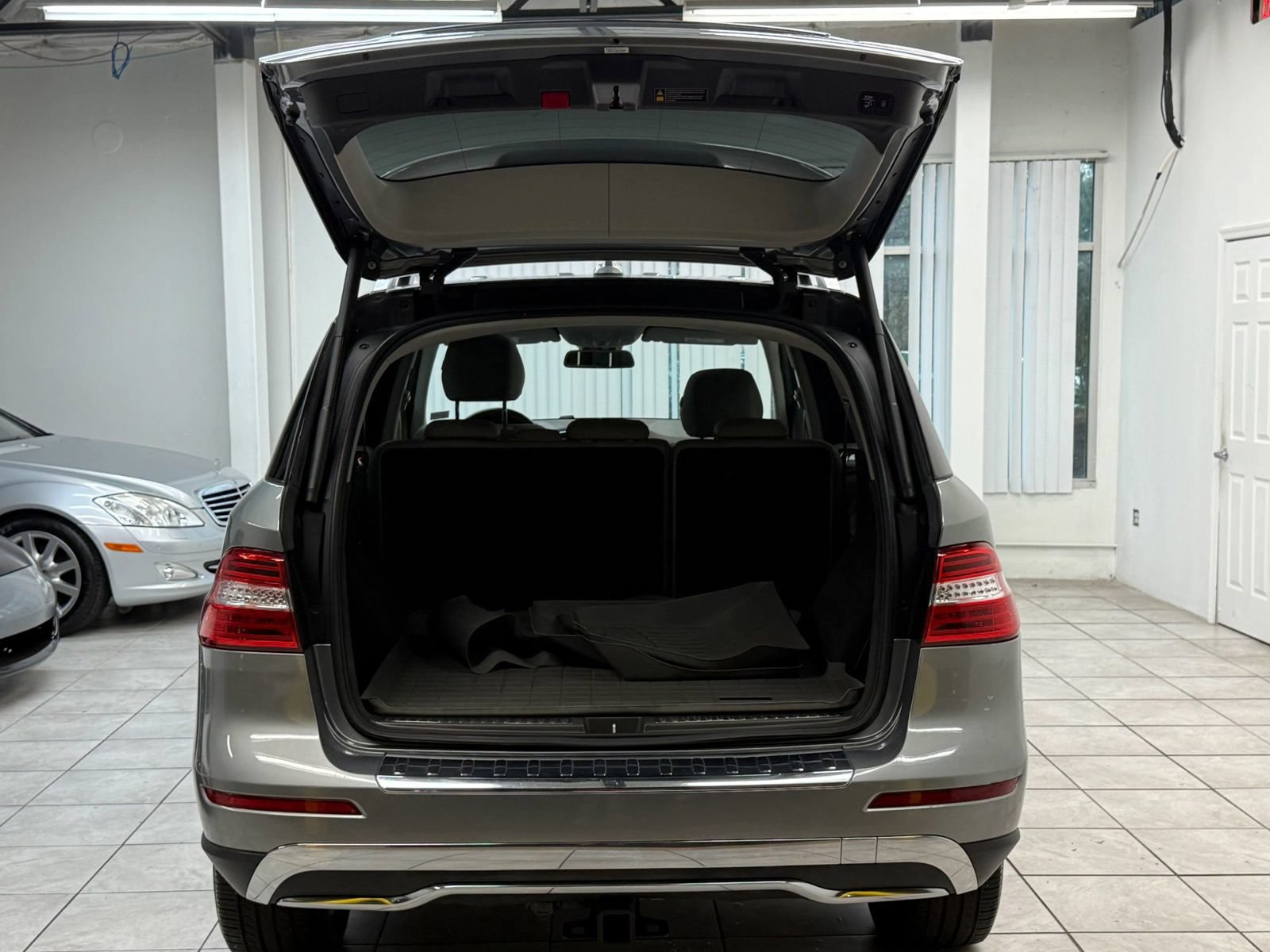 Used 2013 Mercedes-Benz ML 350 2WD image 19