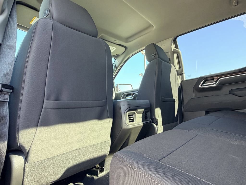 New 2026 Chevrolet Silverado 1500 LT w/ Z71 Off-Road Package AWD/4WD image 12