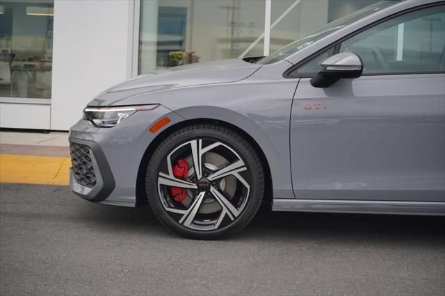 New 2026 Volkswagen GTI SE FWD image 2