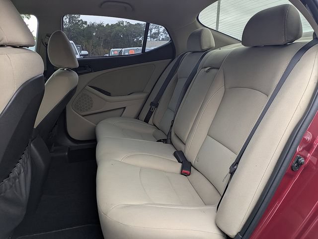 Used 2015 Kia Optima LX FWD image 11