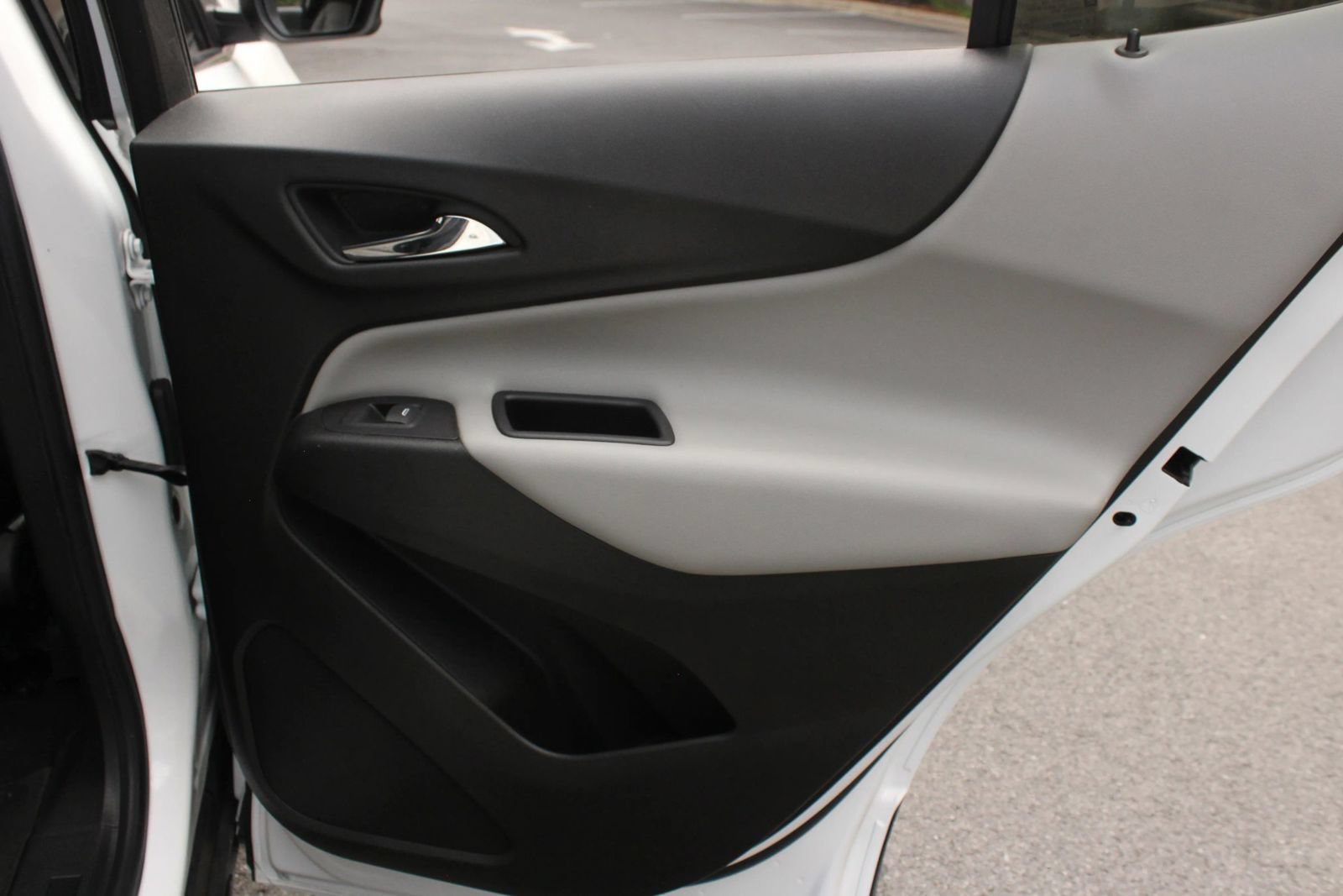 Used 2019 Chevrolet Equinox LT AWD/4WD image 25