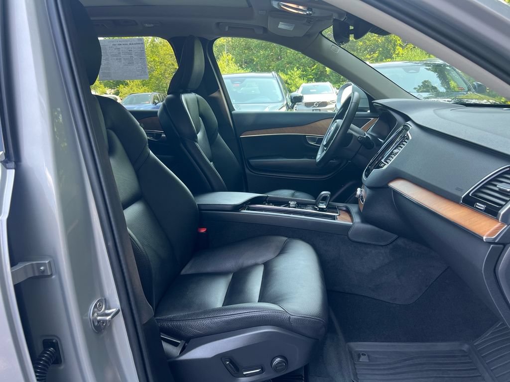 Certified 2024 Volvo XC90 B6 Plus w/ Protection Package AWD/4WD image 30