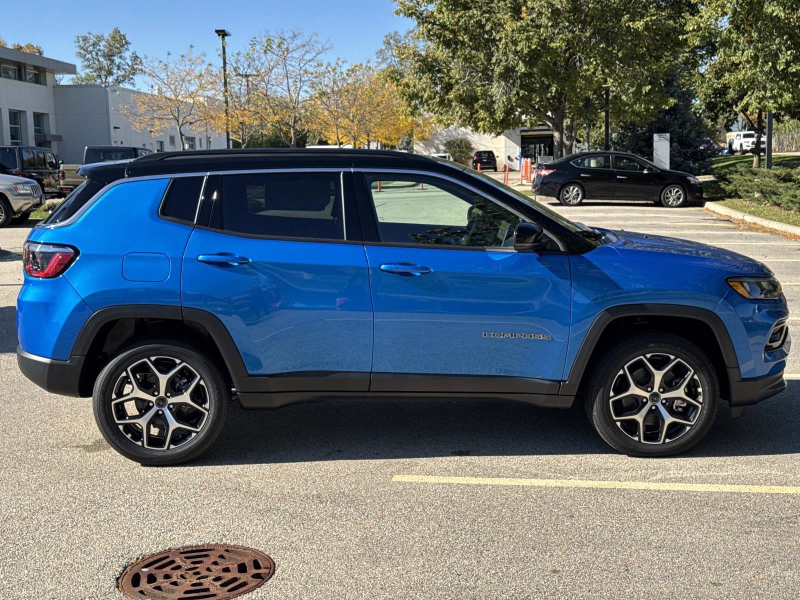 New 2026 Jeep Compass Limited image 4