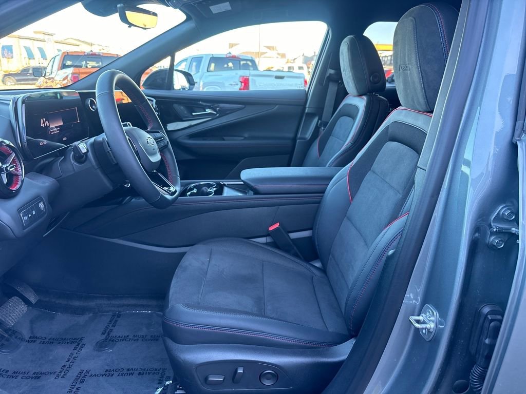 Used 2024 Chevrolet Blazer EV RS image 9