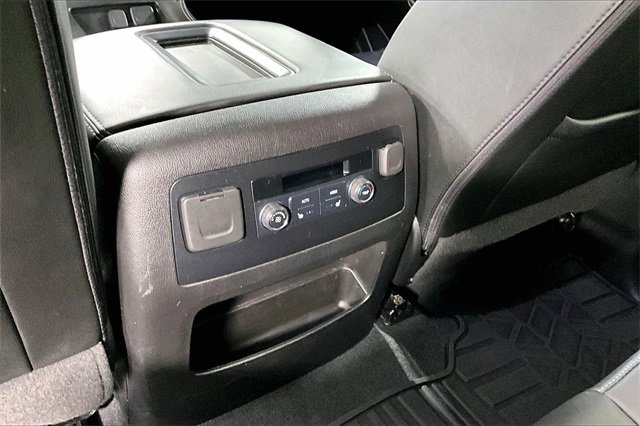 Used 2019 Chevrolet Tahoe LT w/ Luxury Package image 11