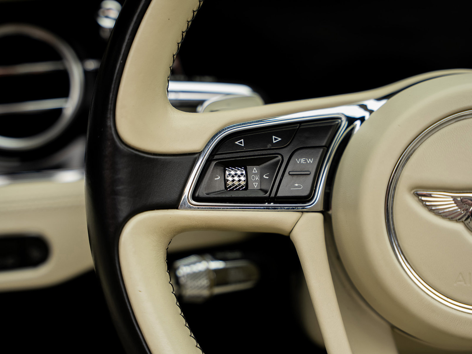 Used 2020 Bentley Continental GT AWD/4WD image 42