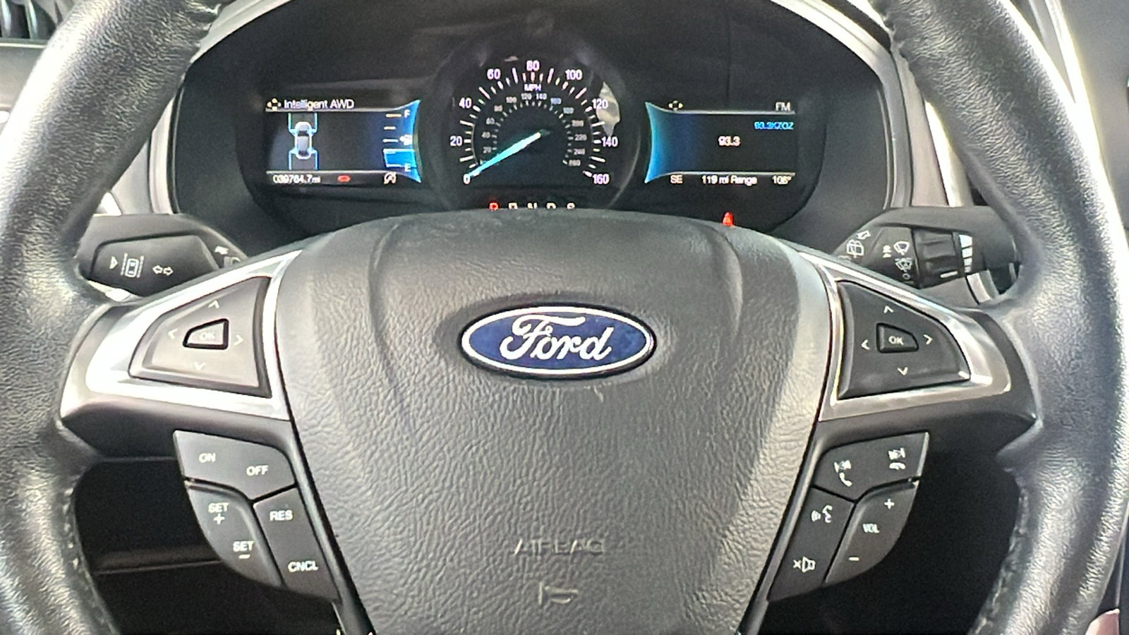 Used 2022 Ford Edge Titanium image 31