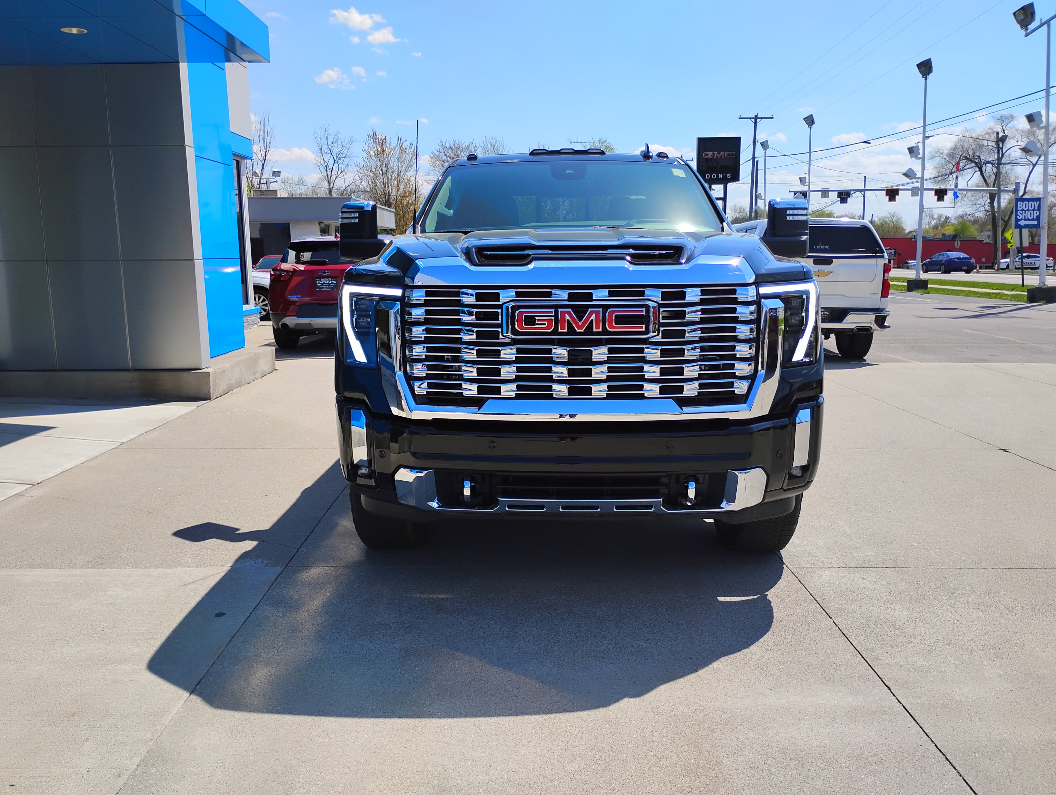 New 2025 GMC Sierra 2500 Denali w/ Max Trailering Package image 7