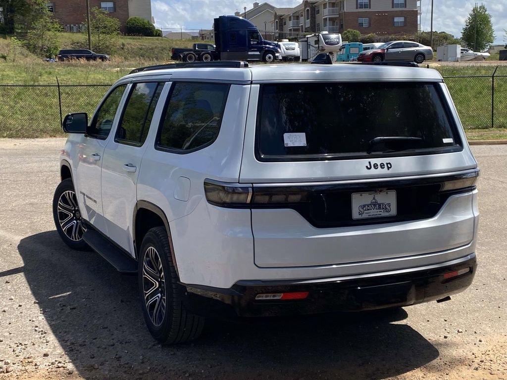 New 2026 Jeep Grand Wagoneer 2WD image 4