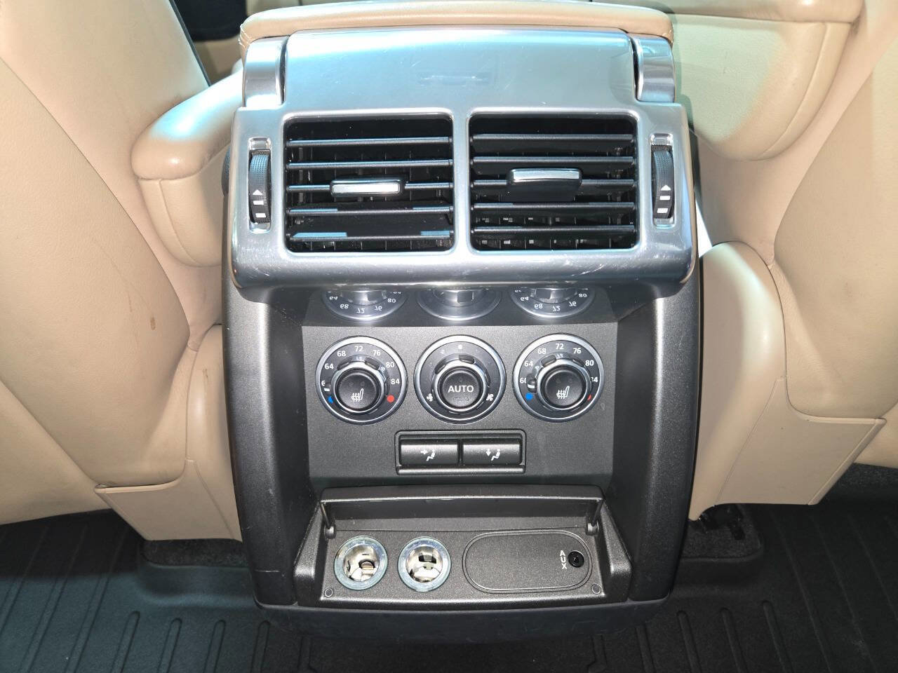 Used 2012 Land Rover Range Rover HSE LUX image 60