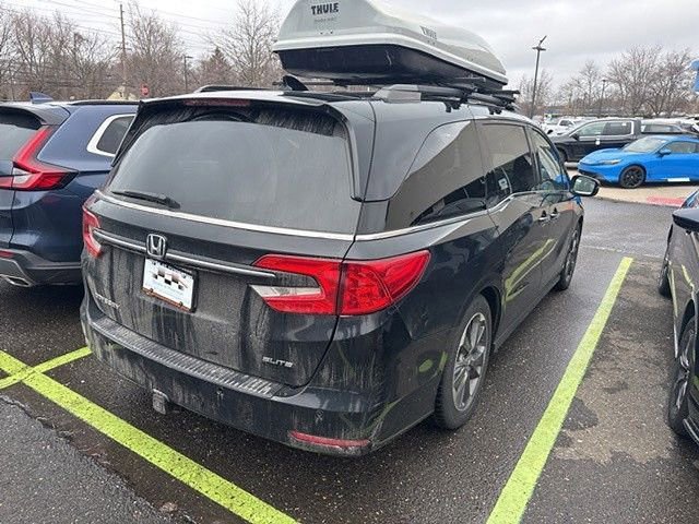 Used 2022 Honda Odyssey Elite image 4