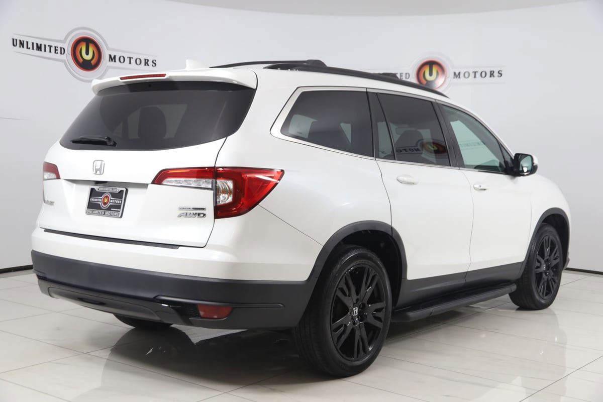 Used 2021 Honda Pilot Special Edition image 3
