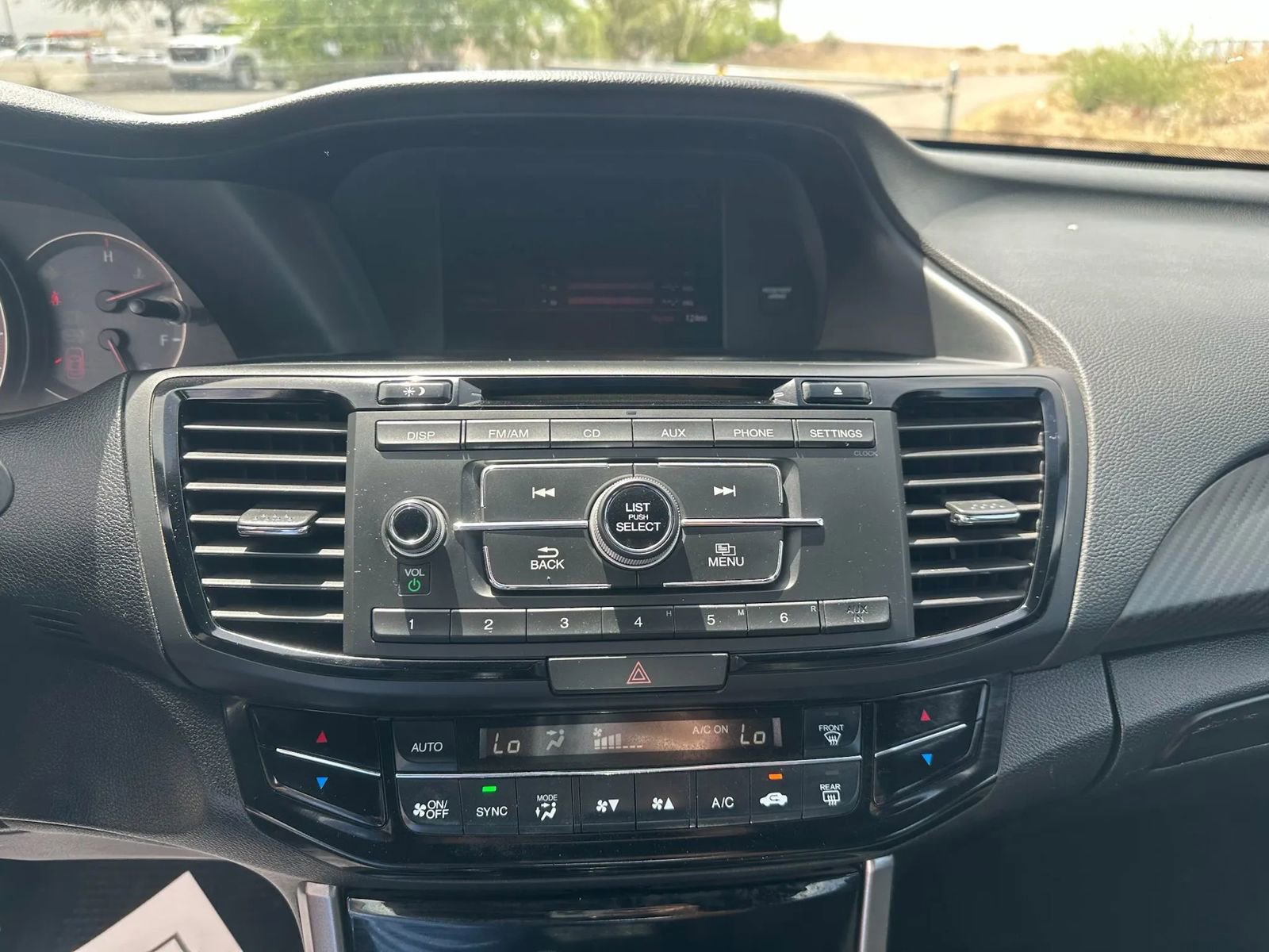 Used 2017 Honda Accord Sport Special Edition image 10