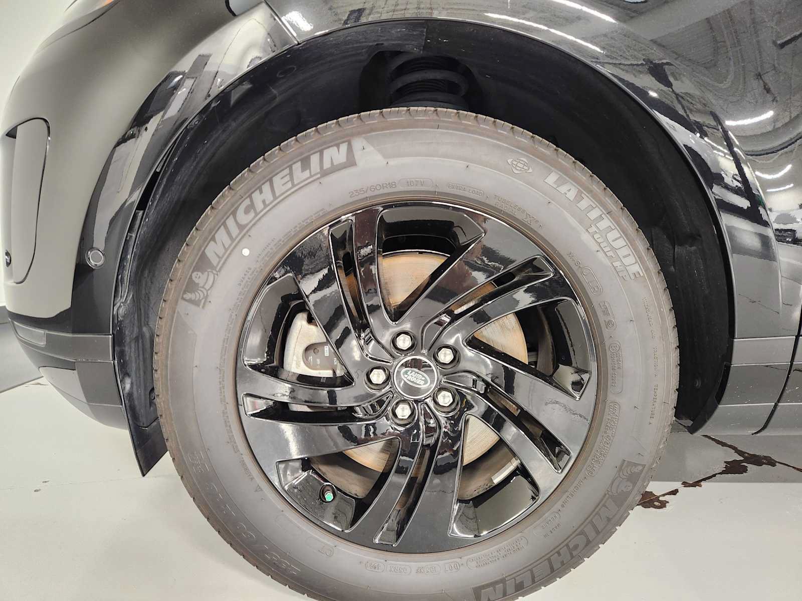 Used 2026 Land Rover Range Rover Evoque S AWD/4WD image 8