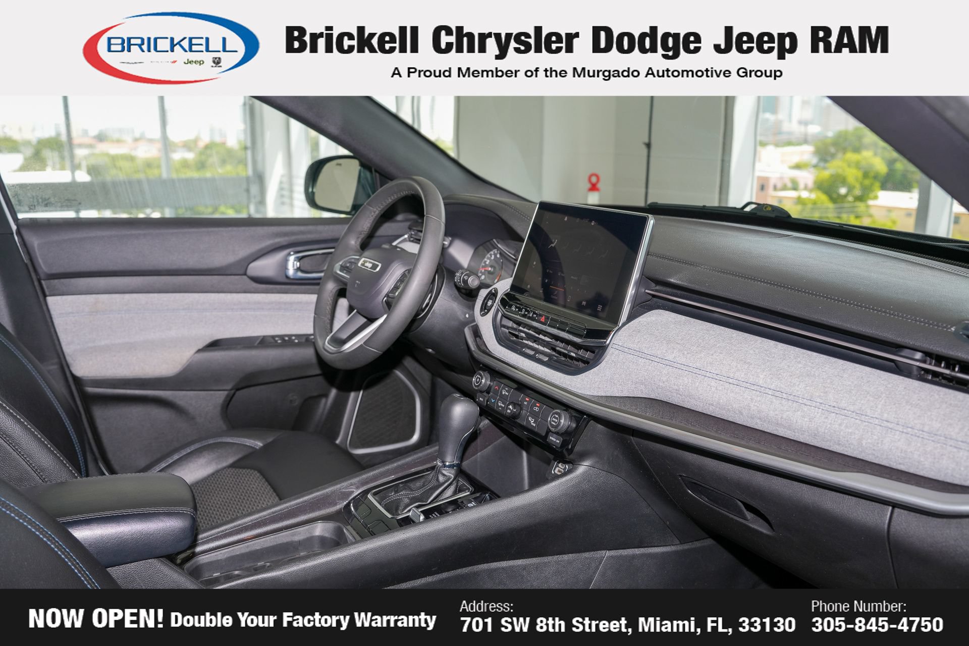 Used 2024 Jeep Compass Latitude AWD/4WD image 17
