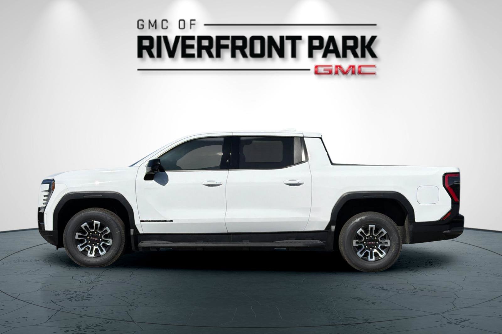 New 2026 GMC Sierra EV Elevation AWD/4WD image 6