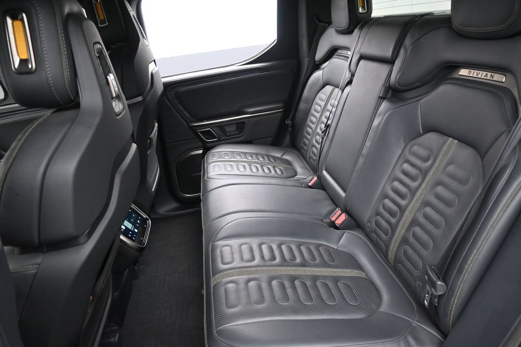 Used 2022 Rivian R1T Adventure AWD/4WD image 29
