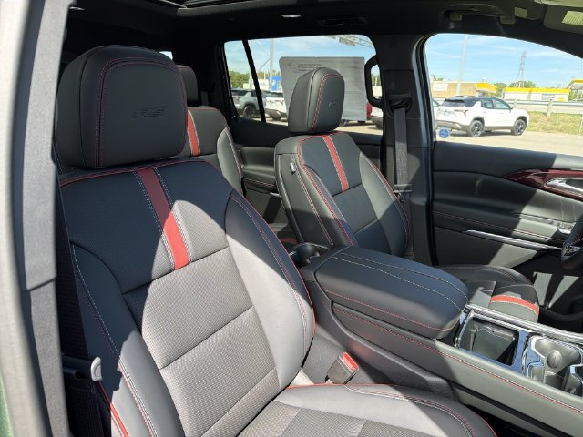 New 2027 Chevrolet Traverse RS AWD/4WD image 23