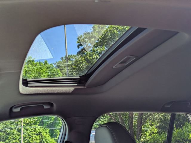 New 2026 Chevrolet Trax RS w/ Sunroof Package FWD image 12