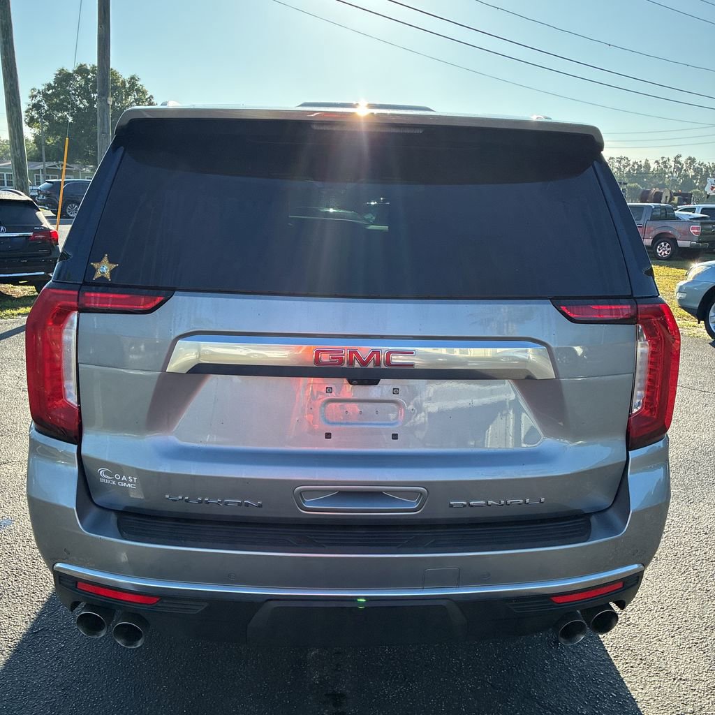 Used 2024 GMC Yukon XL Denali w/ Denali Reserve Package AWD/4WD image 6