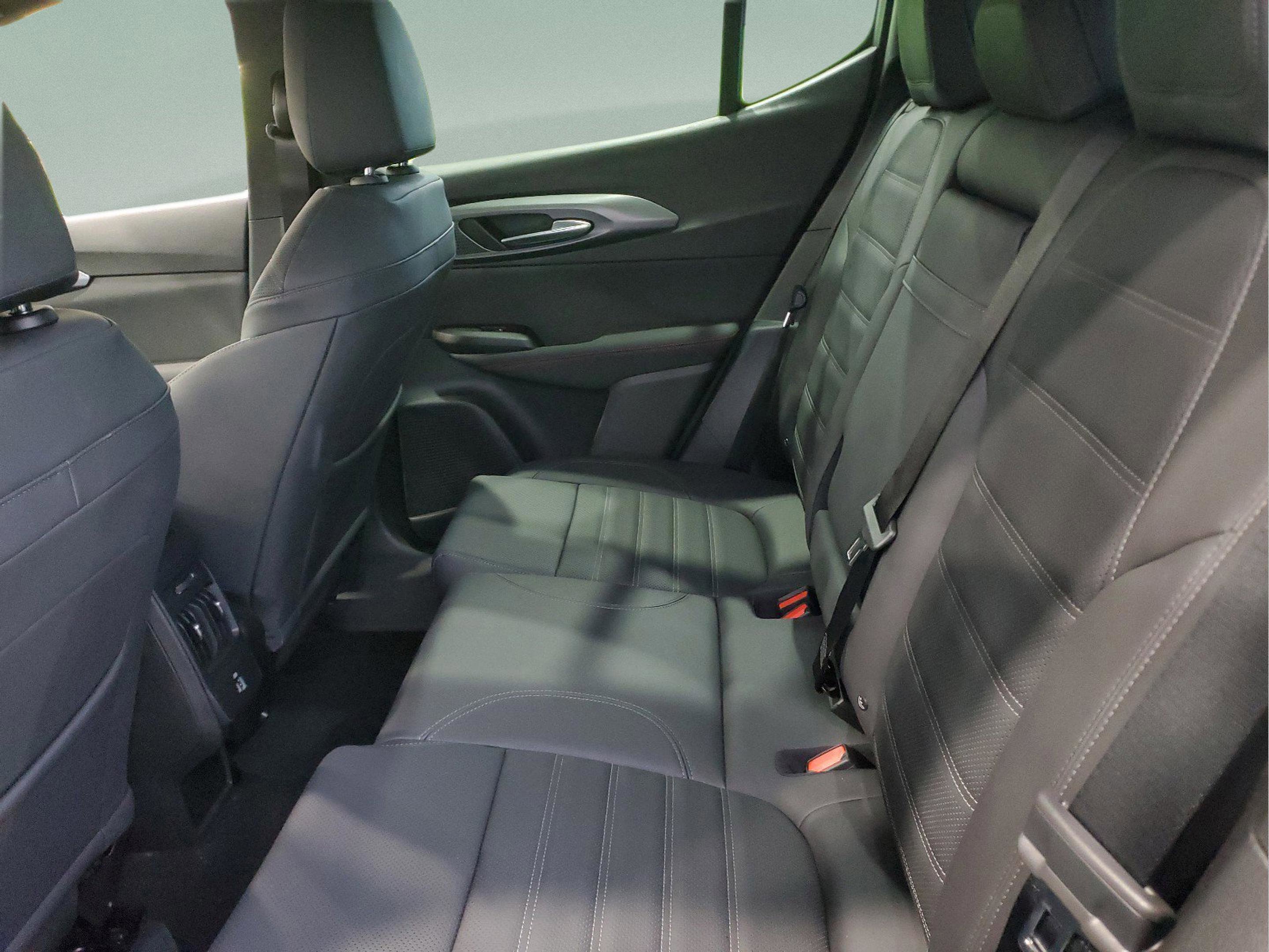 Used 2024 Dodge Hornet R/T Plus w/ Tech Pack Plus w/o Parking image 9