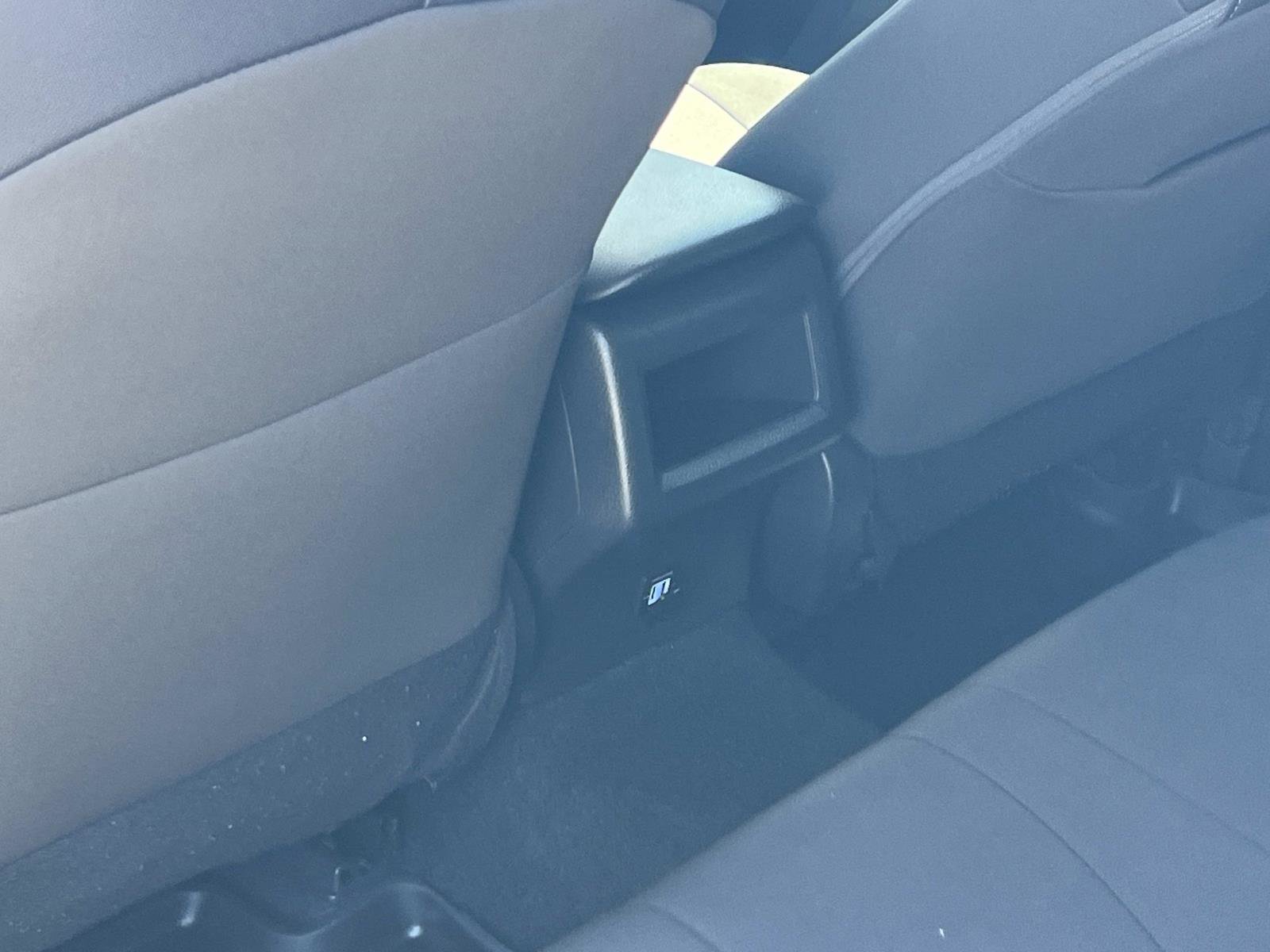 Used 2022 Toyota Camry LE FWD image 22