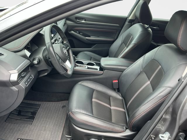 Used 2023 Nissan Altima 2.5 SR FWD image 10