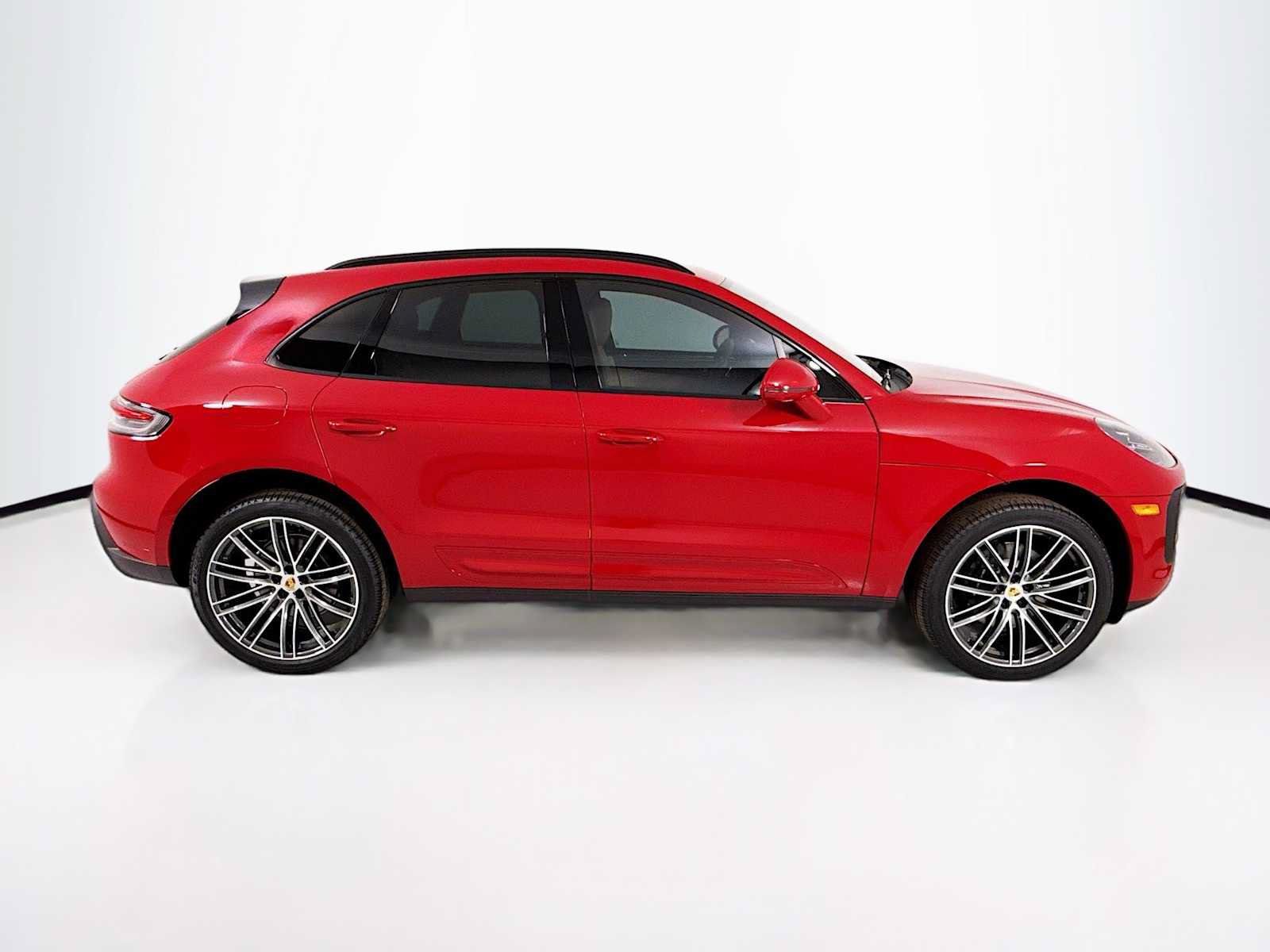 New 2026 Porsche Macan AWD/4WD image 8